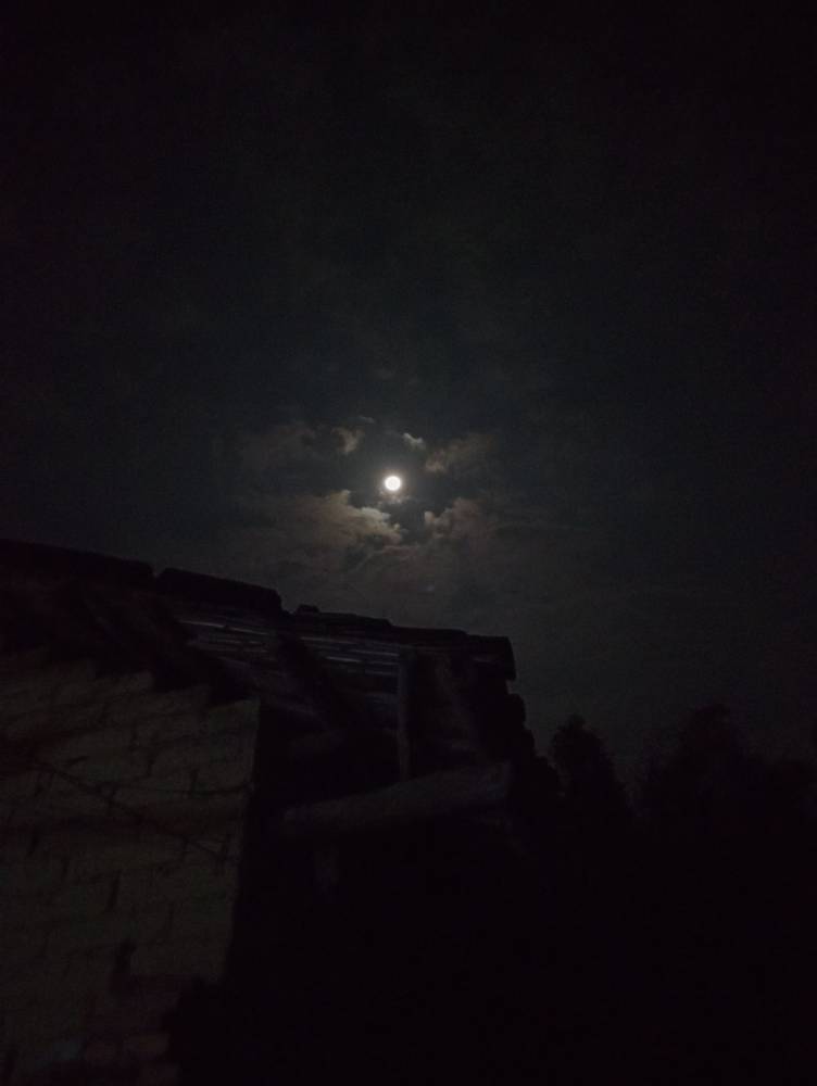 乡村安静的月夜