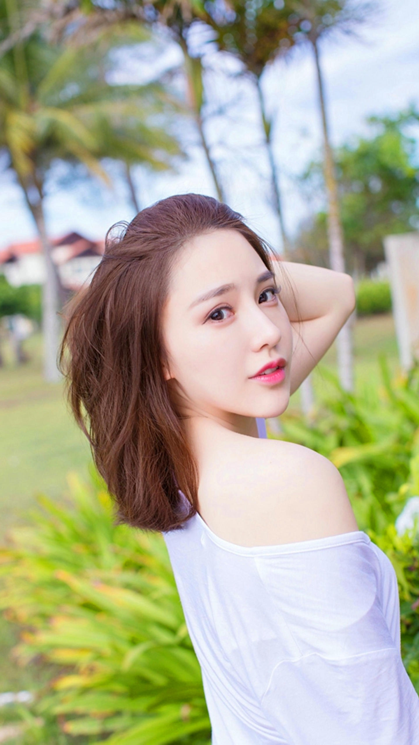 「资源组」近期美女壁纸过多